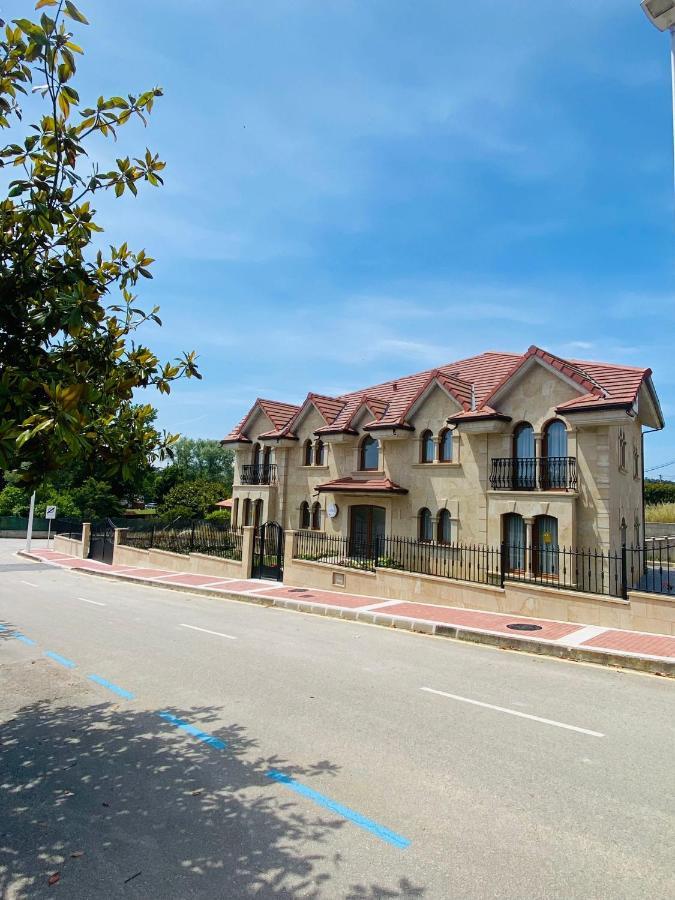 Apartamentos Palacio Alemar Лоредо Екстериор снимка